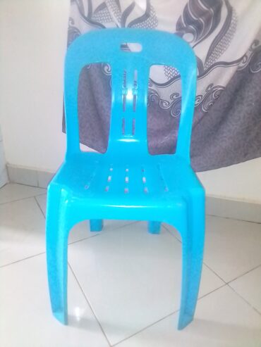 Plastic chair